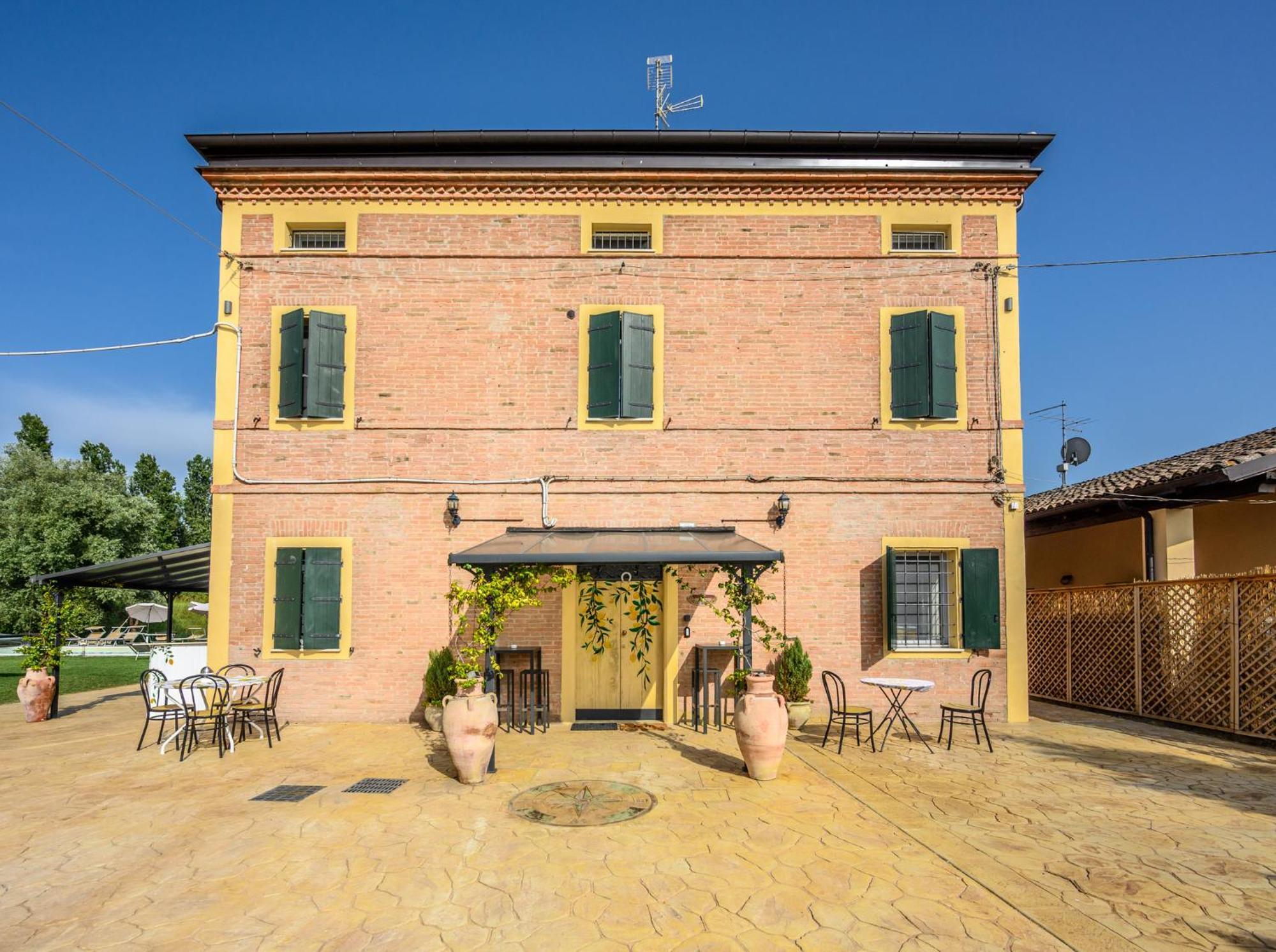 La Casa Di Valeria - Modena B&B 외부 사진