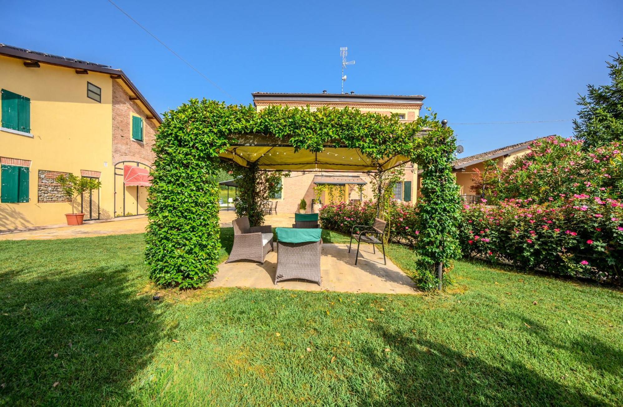 La Casa Di Valeria - Modena B&B 외부 사진